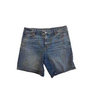 American Eagle Perfect Bermuda Short Strigid Size 12